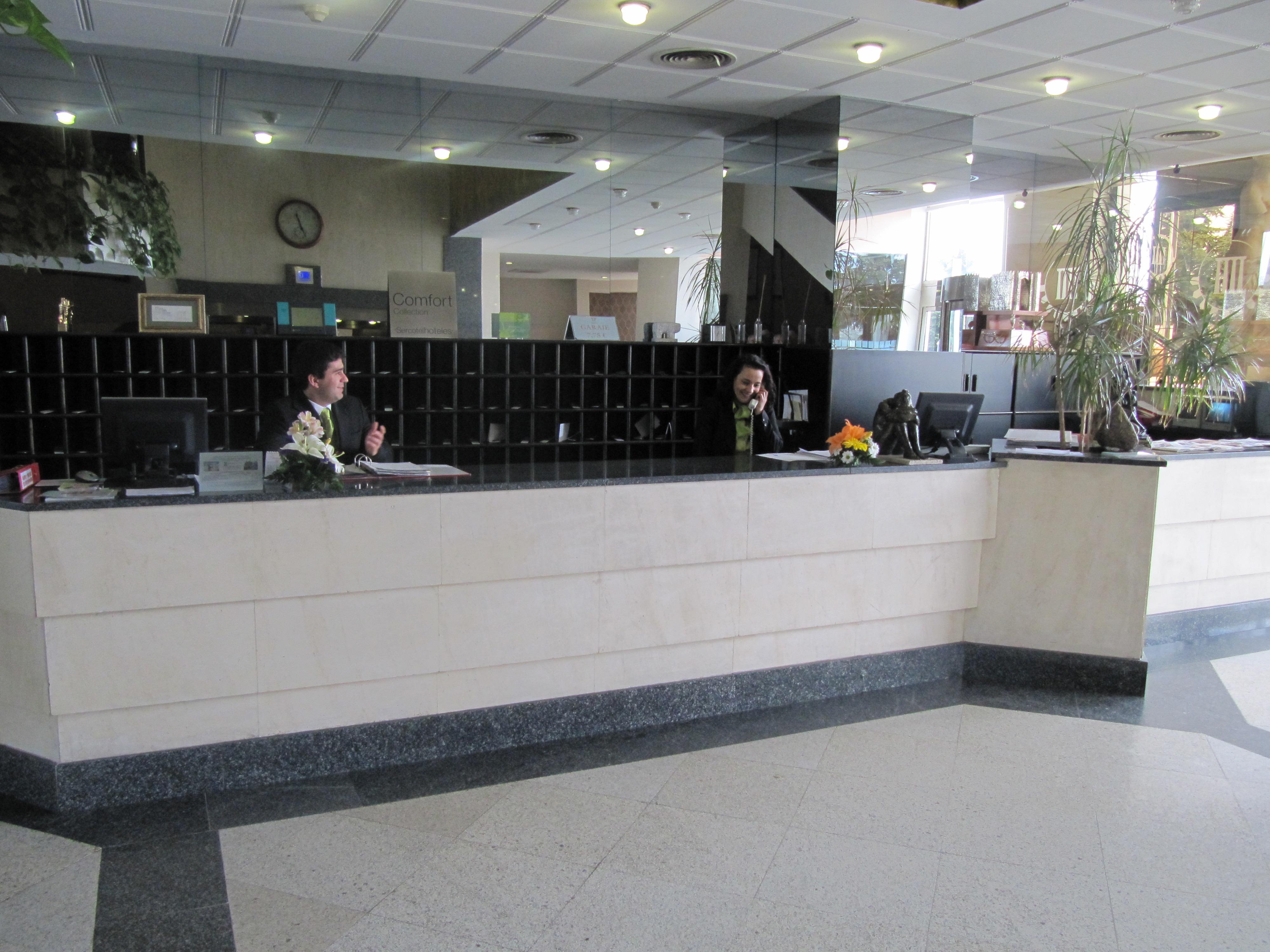 Hotel Sercotel Cuatro Postes Ávila 외부 사진