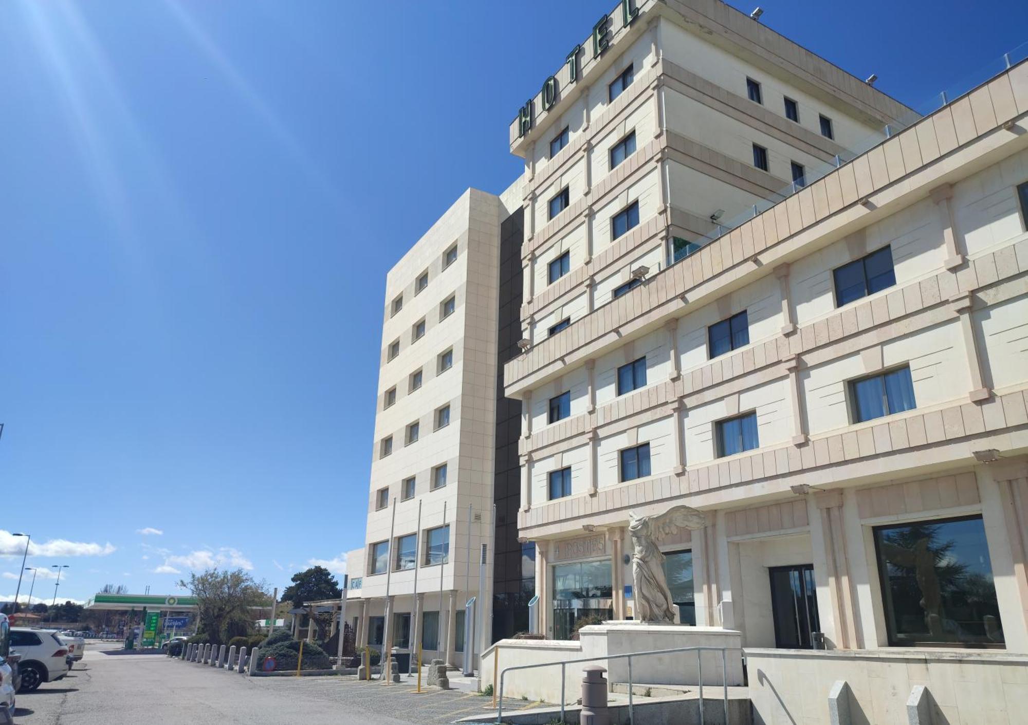 Hotel Sercotel Cuatro Postes Ávila 외부 사진