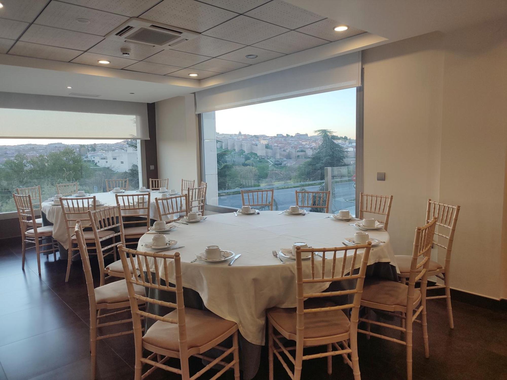 Hotel Sercotel Cuatro Postes Ávila 외부 사진