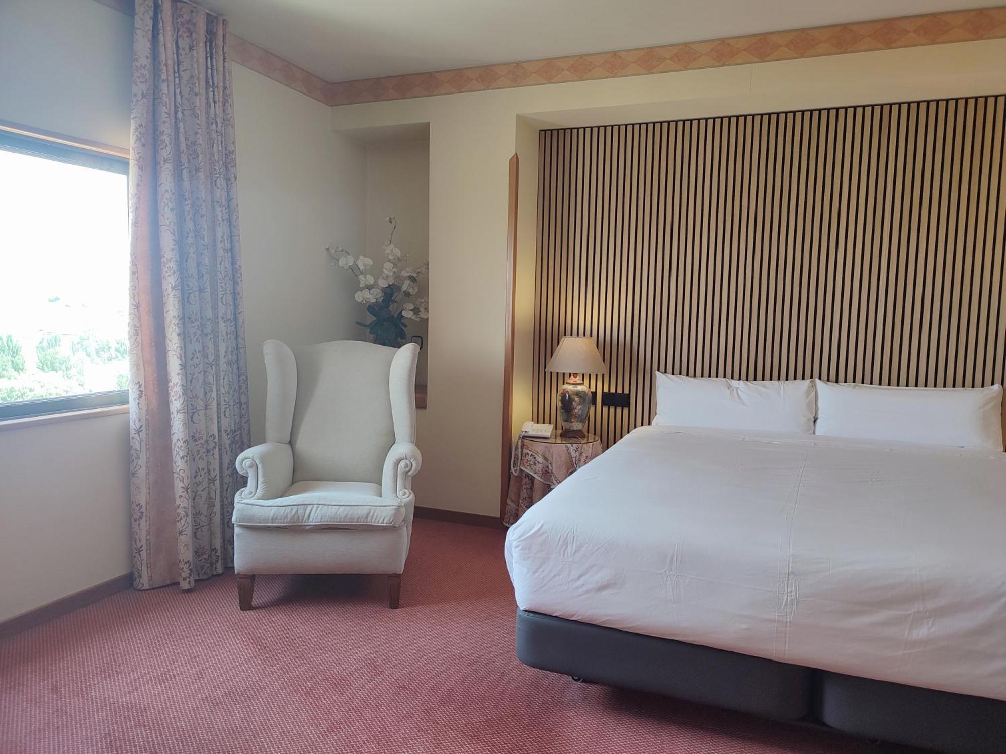 Hotel Sercotel Cuatro Postes Ávila 외부 사진