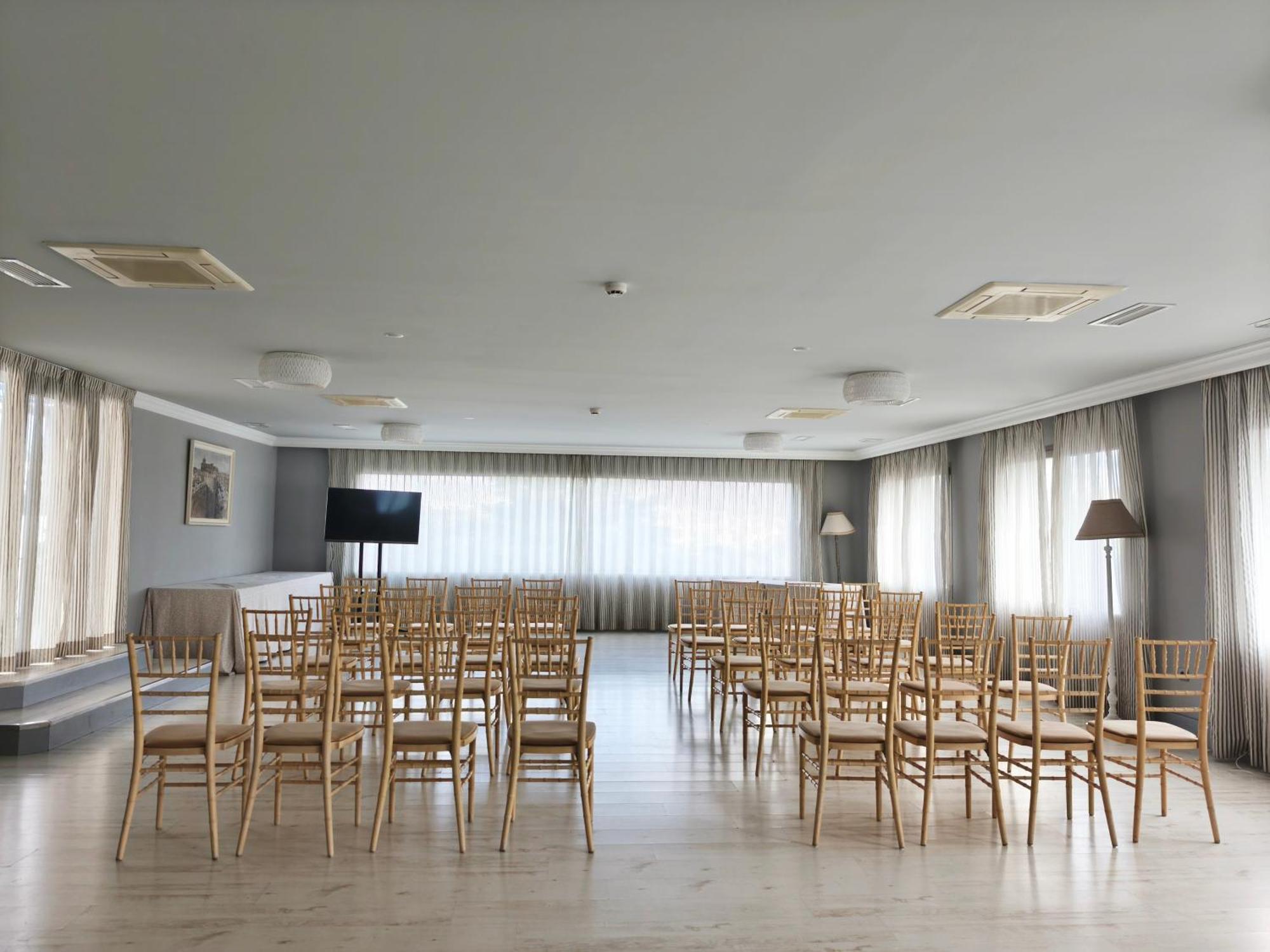 Hotel Sercotel Cuatro Postes Ávila 외부 사진